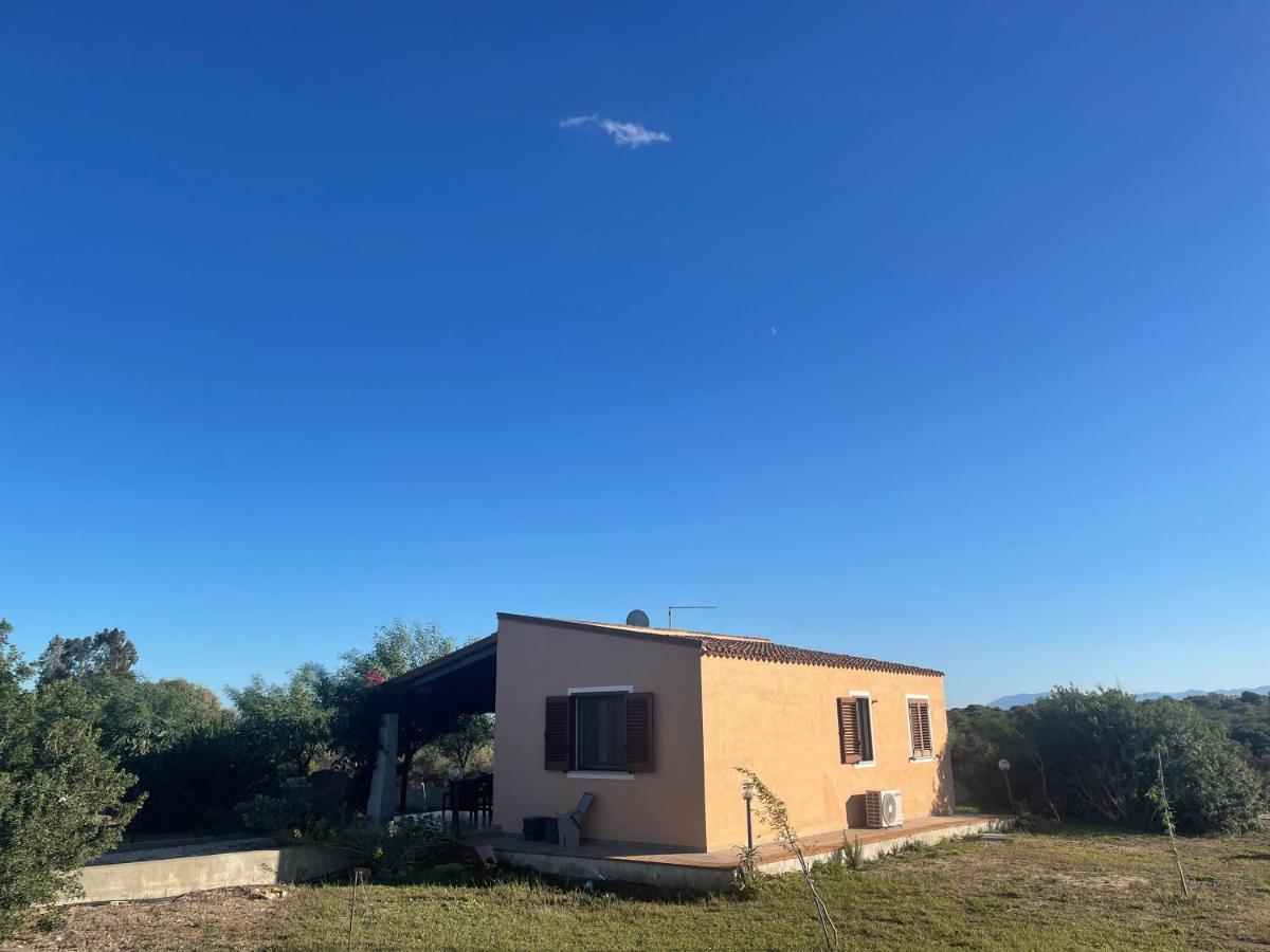 Domo Sara Villa Orosei Exterior photo
