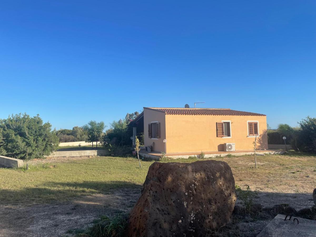 Domo Sara Villa Orosei Exterior photo