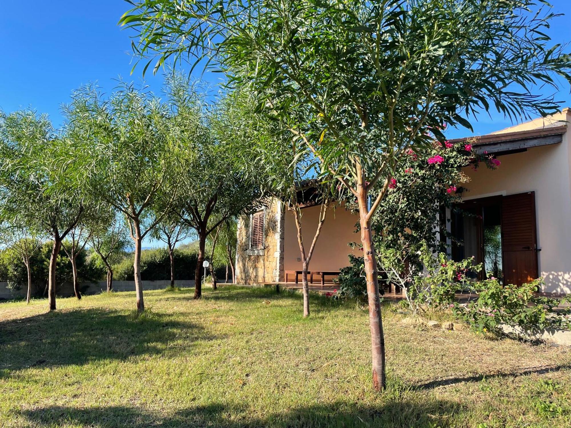 Domo Sara Villa Orosei Exterior photo